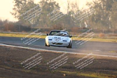 media/Jan-13-2024-CalClub SCCA (Sat) [[179f4822a7]]/Group 7/Sunset (Race)/